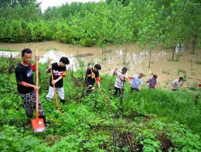 中国年年防汛，为何欧美国家不这么做？西班牙的一场暴雨揭露真相 人祸甚于天灾